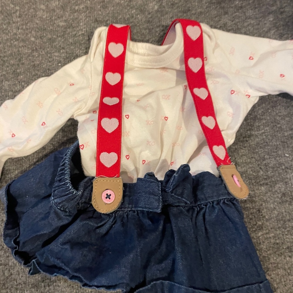 NB Valentines Day Outfit